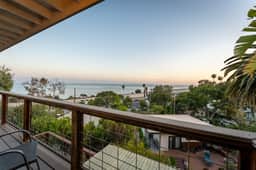 Single-Level Beach Cottage | Step-Free + Views - Image 3