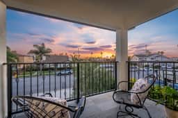4BR Modern Beach House | Spa Suite + Beach Gear - Image 3