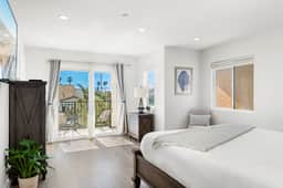 4BR Modern Beach House | Spa Suite + Beach Gear - Image 2